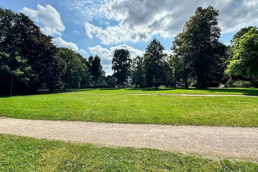 Neustadt Oase Am Park Bremen Germany